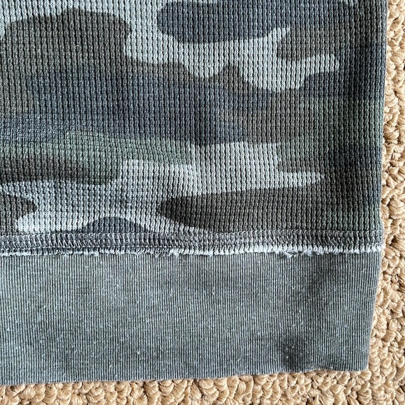 Lucky Brand Vintage Camo Waffle Knit Hoodie S - Picture 8 of 9